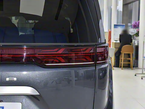 2025�� EV �Ǽݰ� 600 ���������