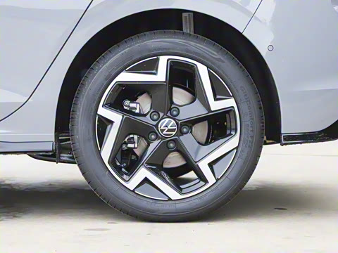 2026�� 300TSI R-Line