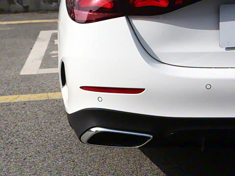 2026�� E 300 ʱ�����˶���