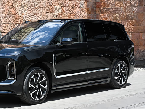 2026�� 102kWh �����е�������