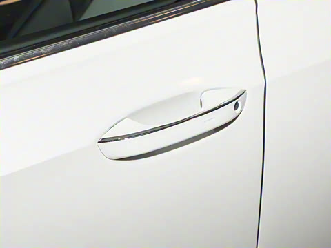 2025�� �Ŀ�� 300TSI R-Line