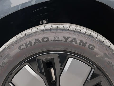 2027�� 660������