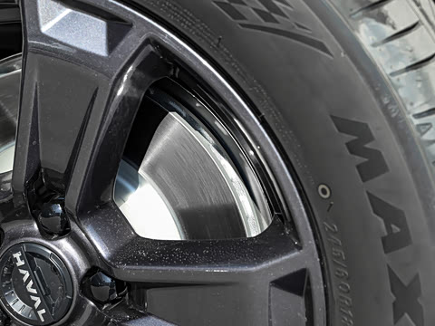 2025�� 2.0T 4WD Pro