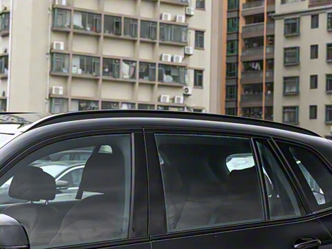 2025�� xDrive 40Li ������M�˶���ҹ��װ