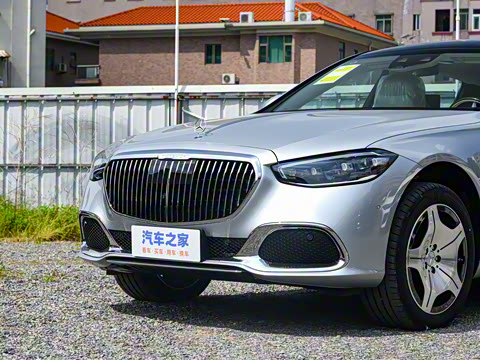 2025�� �Ŀ� S 480 4MATIC