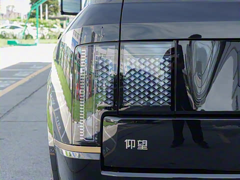 2025�� ������