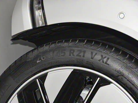 2025�� 210Ultra���Ȱ� 6��