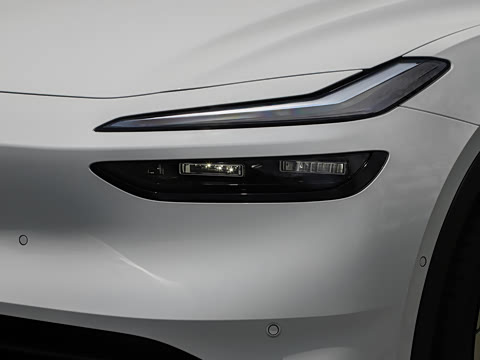 2026�� 85kWh Max+