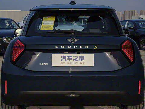 2024�� 452km COOPER SE ������