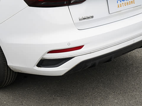 2027�� ���� 1.5L CVT������