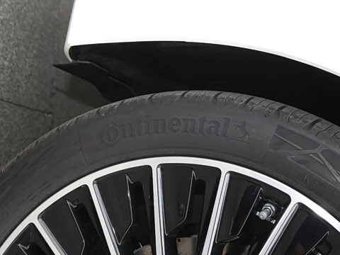 2026�� �Ŀ� CLE 300 4MATIC �����ͽ��ܳ�