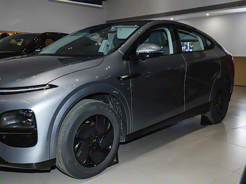 2025�� 625 ������ Max �Ƽ���