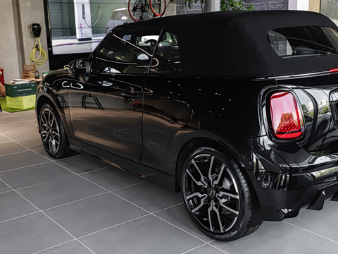 2026�� 2.0T COOPER S CABRIO ������ �ڱ��ر��