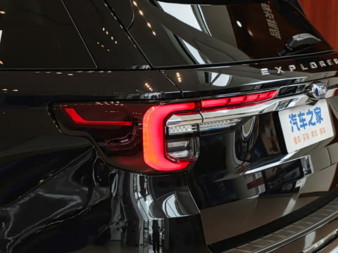 2024�� 2.3T EcoBoost �������а� 7��