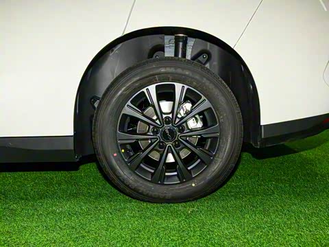 2025�� 520���г��а�