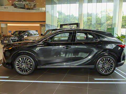 2026�� 350h ����������