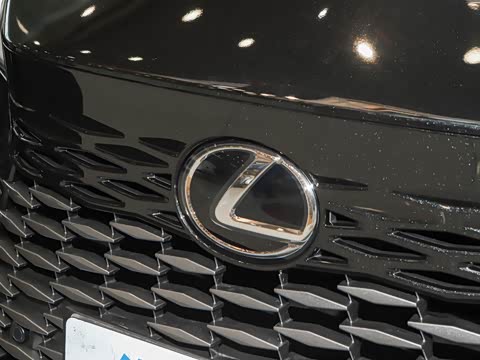 2026�� 350h ����������