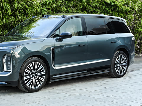 2026�� 102kWh �����е�ǩ����