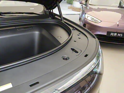 2025�� ���� Max+ ������������ 