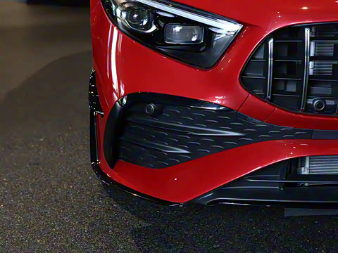 2025�� �Ŀ� AMG A 35 L 4MATIC