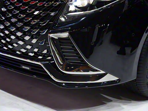 2025�� 2.0T �ݺ��ĺ�50����������