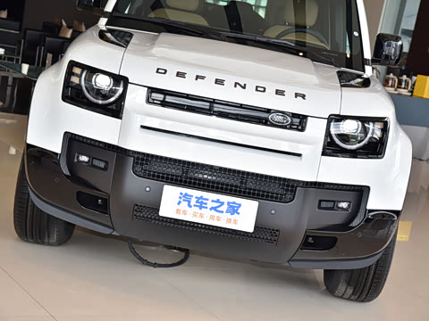 2026�� 110 3.0T P400 X-Dynamic HSE