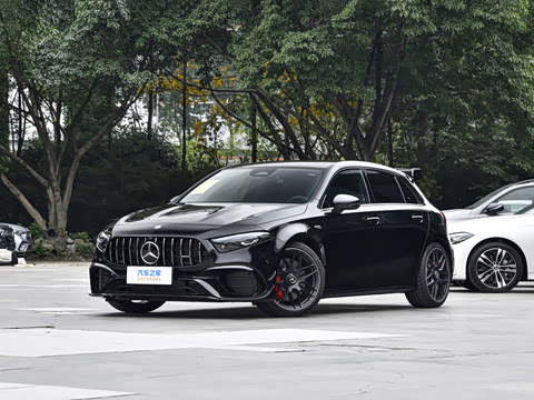 2026�� AMG A 45 S 4MATIC+