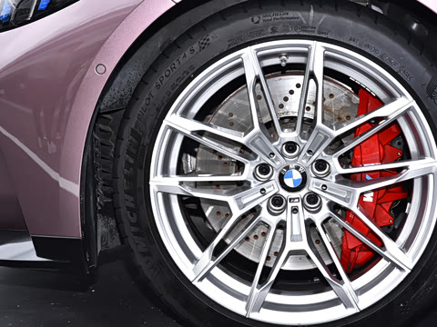 2024�� M4������ܳ� M xDrive ������