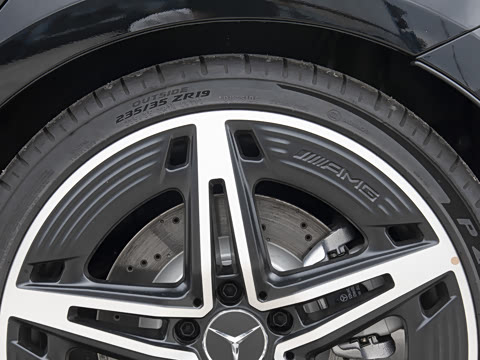 2026�� �Ŀ� AMG A 35 4MATIC
