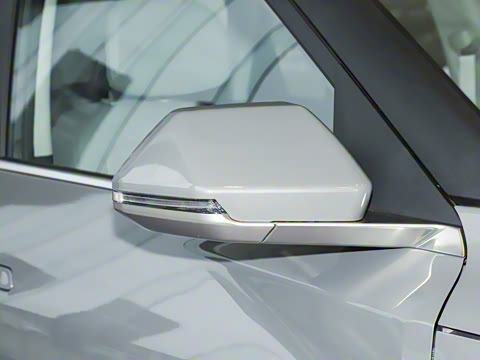 2025�� 720 Light