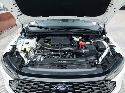 2026��  2.0T  EcoBoost  ������