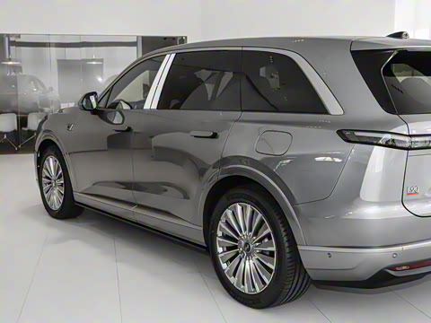 2025�� Ultra ������