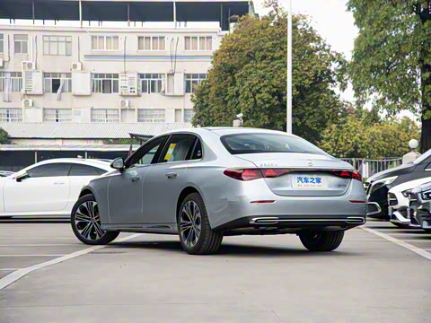 2026�� E 300 L ������