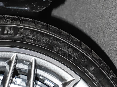 2026�� AMG C 43 4MATIC