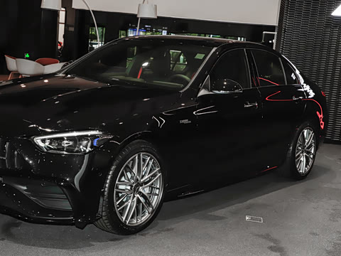 2026�� AMG C 43 4MATIC