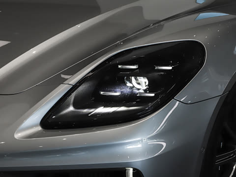 2026�� Panamera ������ 2.9T