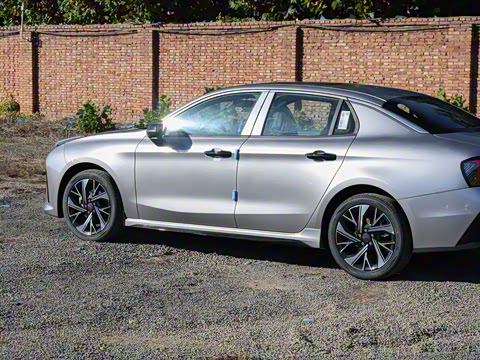 2026�� 1.5TD DCT Pro