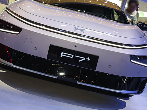 2026�� ���� 725 Max �콢��