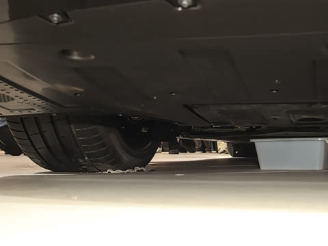 2025�� 750 ���� Max