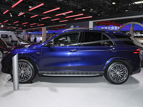2026�� AMG GLE 53 4MATIC+