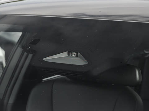 2026�� 2.0S �˶���