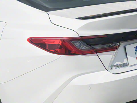 2026�� 2.0S �˶���