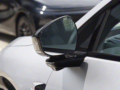 2025�� 602 ������ Max