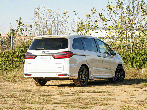 2026�� 2.0L e:HEV ��ҫ����