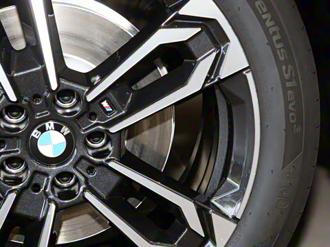 2025�� sDrive25Li M�˶���װ