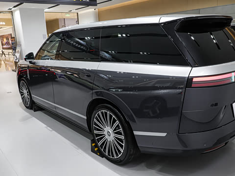 2026�� ���� 750 �����콢��