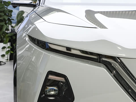 2025�� ����200 Max