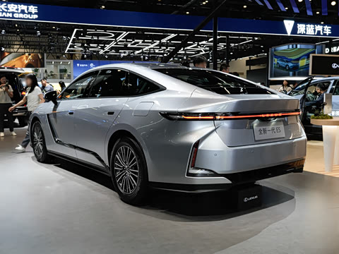 2026�� 300h