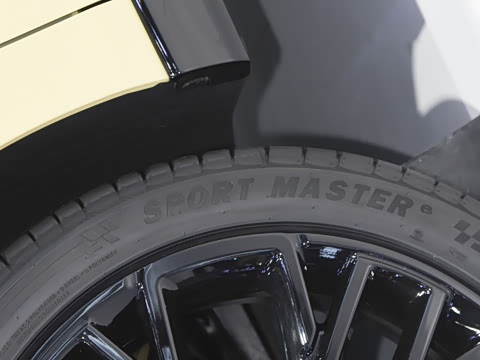 2026�� 605 Max