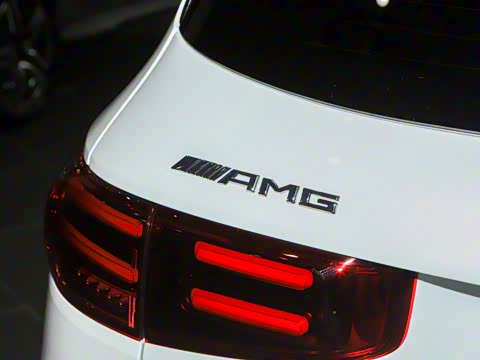 2026�� AMG GLB 35 4MATIC